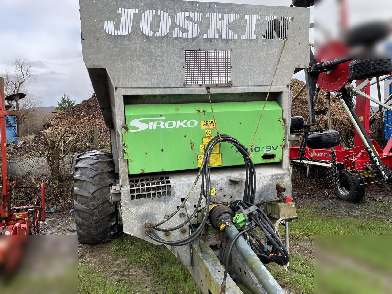 2012 JOSKIN SIROKO 4010/9V - آلة رش السماد الطبيعي: صورة 4 2012 JOSKIN SIROKO 4010/9V - آلة رش السماد الطبيعي: صورة 4