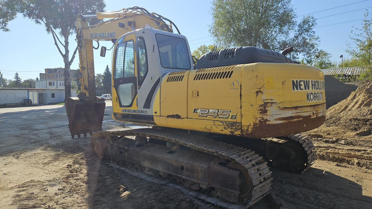 NEW HOLLAND E 245 B - حفار زحاف: صورة 5 NEW HOLLAND E 245 B - حفار زحاف: صورة 5
