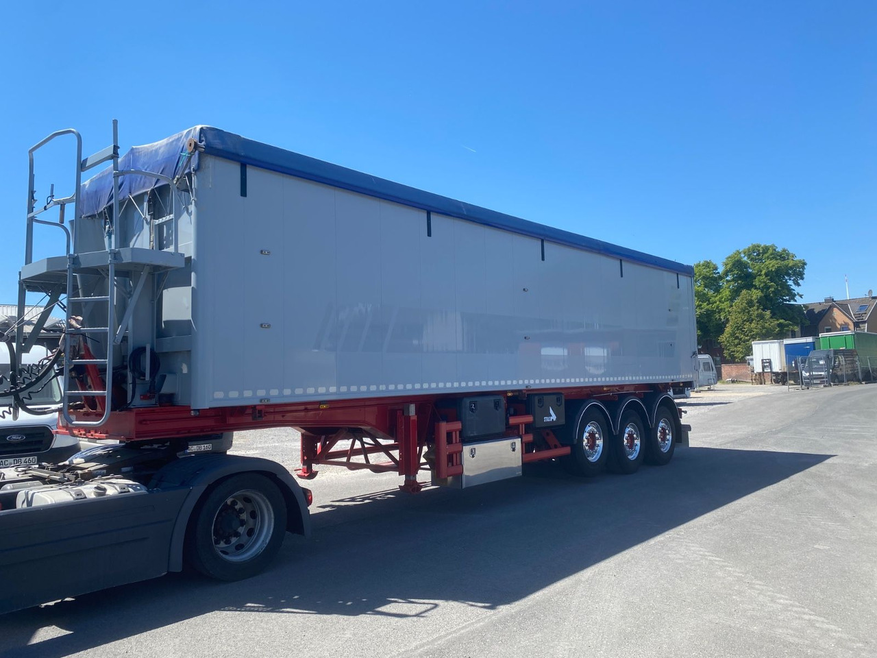 Stas Getreidekipper S300CX/ 57 cbm/ Hydr.+elektr.Hydr - قلابة نصف مقطورة نصف مقطورة قلابة: صورة 1 Stas Getreidekipper S300CX/ 57 cbm/ Hydr.+elektr.Hydr - قلابة نصف مقطورة نصف مقطورة قلابة: صورة 1