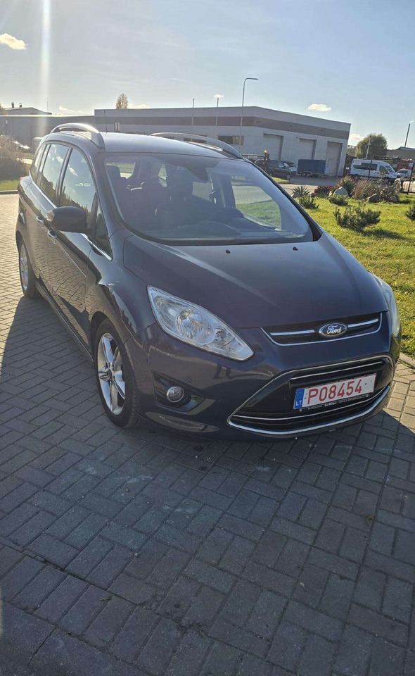 Ford C-MAX - سيارة: صورة 1 Ford C-MAX - سيارة: صورة 1