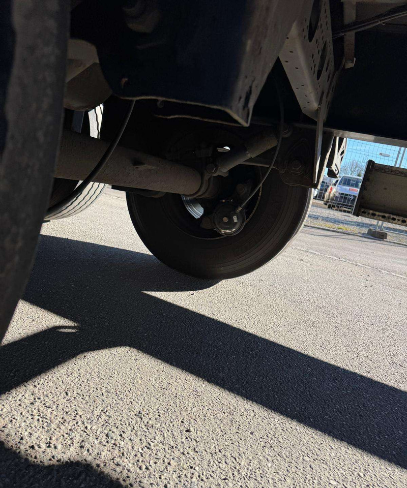 Krone Standart - نصف مقطورة صندوق مغلق: صورة 5 Krone Standart - نصف مقطورة صندوق مغلق: صورة 5