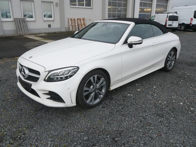 Mercedes-Benz C 200 Cabrio - آليات: صورة 1 Mercedes-Benz C 200 Cabrio - آليات: صورة 1