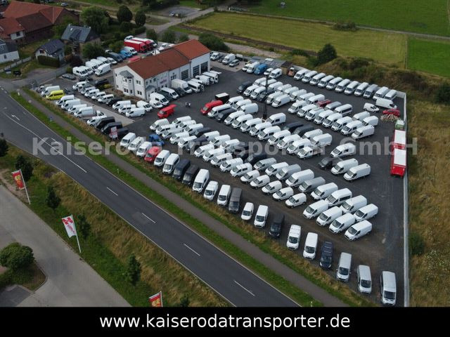 Volkswagen Crafter 35 TDI VA Einzelkabine Pritsche Plane - شاحنة ستارة جانبية: صورة 2 Volkswagen Crafter 35 TDI VA Einzelkabine Pritsche Plane - شاحنة ستارة جانبية: صورة 2
