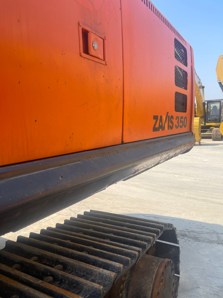HITACHI ZX350 crawler excavator low hours excellent condition original - حفار زحاف: صورة 2 HITACHI ZX350 crawler excavator low hours excellent condition original - حفار زحاف: صورة 2