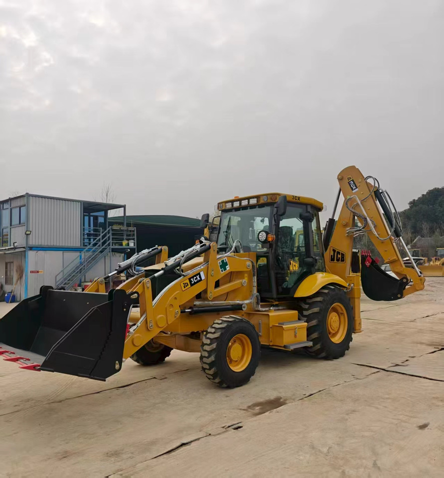 JCB 3CX backhoe loader tlb - جرافة حفار: صورة 1 JCB 3CX backhoe loader tlb - جرافة حفار: صورة 1