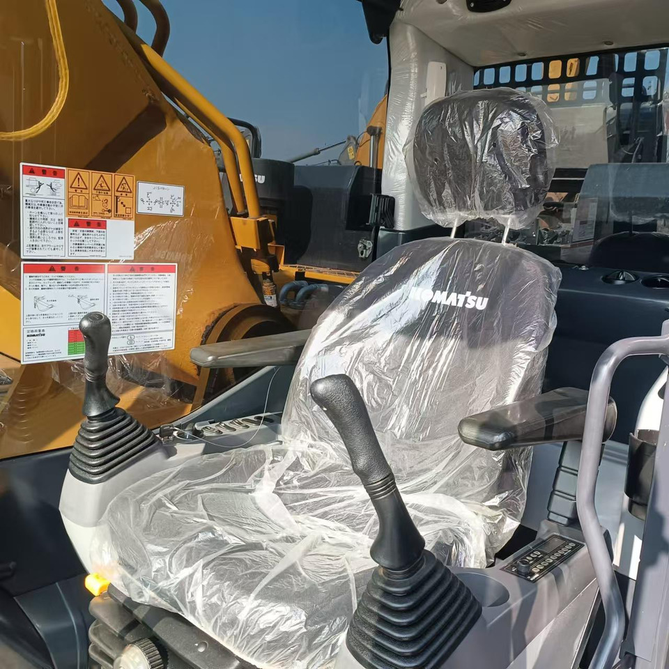 KOMATSU pc450-8 PC450-8 Used Machinery: Fuel-efficient and durable, specially designed for mining/earthwork - حفار زحاف: صورة 4 KOMATSU pc450-8 PC450-8 Used Machinery: Fuel-efficient and durable, specially designed for mining/earthwork - حفار زحاف: صورة 4