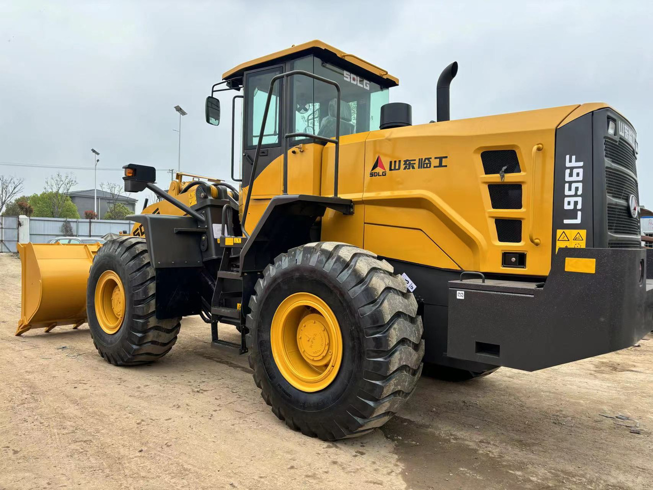 SDLG L956F china brand front loader 5 ton class - اللودر بعجل: صورة 5 SDLG L956F china brand front loader 5 ton class - اللودر بعجل: صورة 5