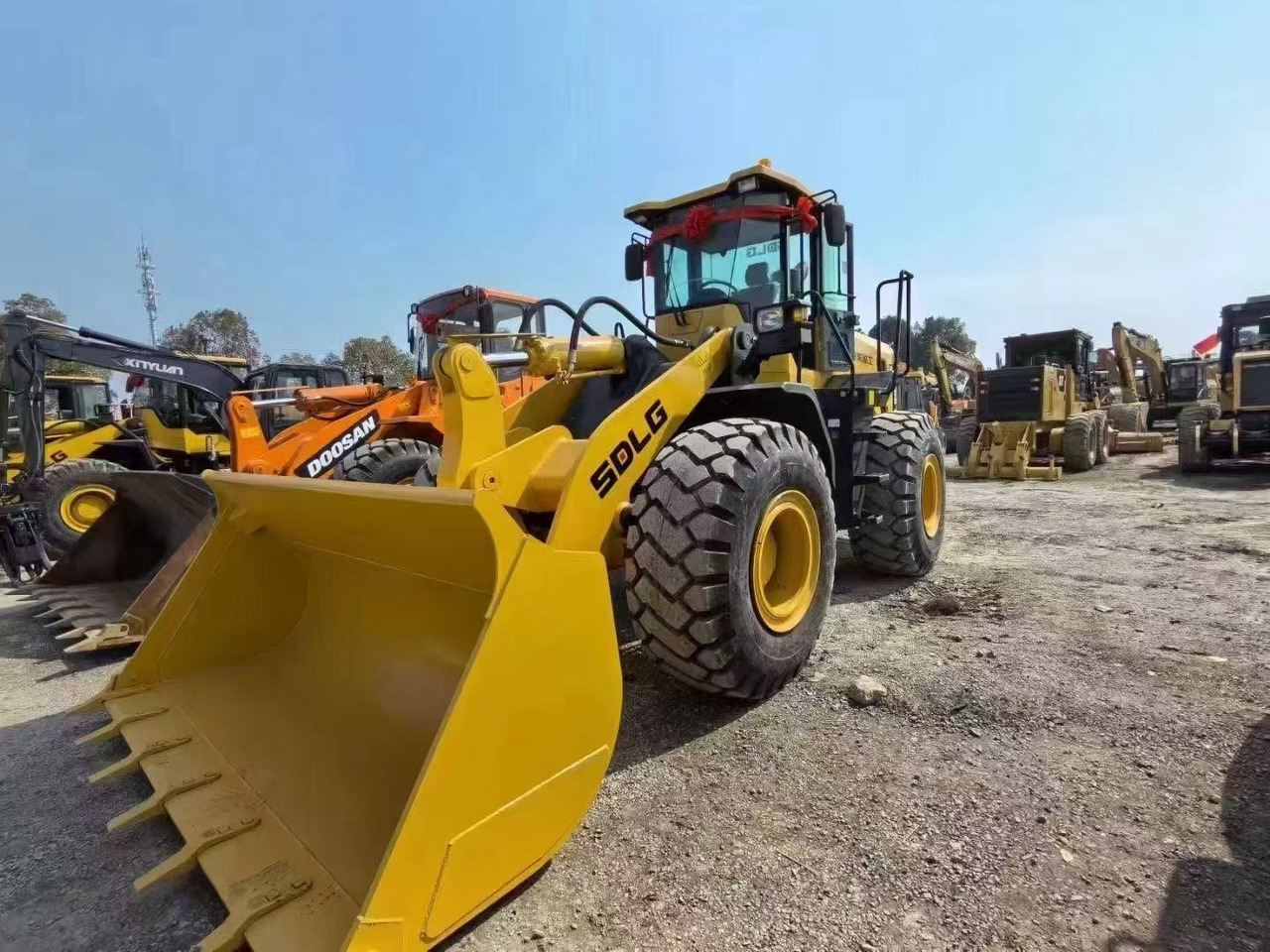 SDLG L958F china brand SDLG loader 5 ton class front loader - اللودر بعجل: صورة 2 SDLG L958F china brand SDLG loader 5 ton class front loader - اللودر بعجل: صورة 2