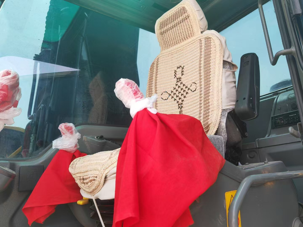 VOLVO EC210 used excavator - حفار زحاف: صورة 5 VOLVO EC210 used excavator - حفار زحاف: صورة 5