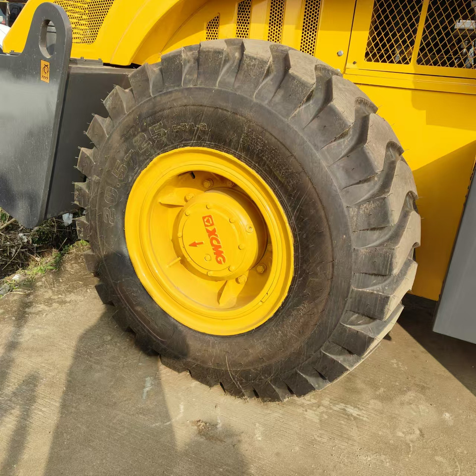 XCMG XS223J used road roller low hours factory price - مدحلة اسفلت: صورة 5 XCMG XS223J used road roller low hours factory price - مدحلة اسفلت: صورة 5