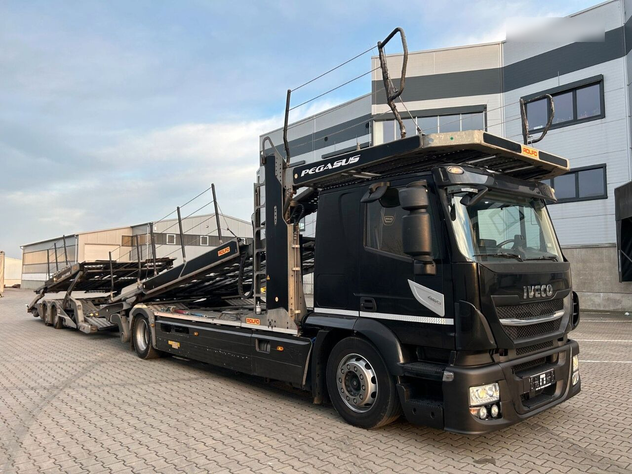 IVECO Stralis 460 - شاحنة نقل سيارات شاحنة: صورة 4 IVECO Stralis 460 - شاحنة نقل سيارات شاحنة: صورة 4