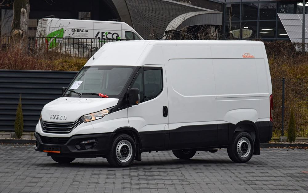 Iveco DAILY 35S12 / 2.3 - 120 KM / DOSTAWCZE / BLASZAK / KLIMA / TEMPOMAT / KLIMA / TRYB CITY / SERWISOWANY / SPROWADZONY Z NIEMIEC - فان: صورة 1 Iveco DAILY 35S12 / 2.3 - 120 KM / DOSTAWCZE / BLASZAK / KLIMA / TEMPOMAT / KLIMA / TRYB CITY / SERWISOWANY / SPROWADZONY Z NIEMIEC - فان: صورة 1
