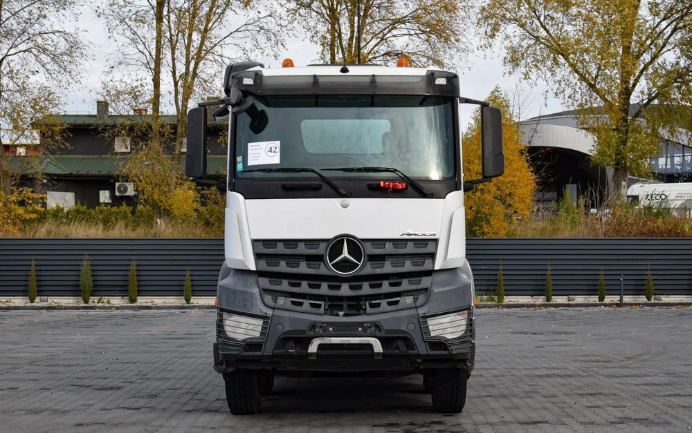 Mercedes-Benz AROCS 3243 / 8x4 / EURO 6 / WYWROTKA / MELLER KIPPER / HYDROBURTA / AUTOMAT / SERWISOWANY / SPROWADZONY - شاحنة قلاب: صورة 2 Mercedes-Benz AROCS 3243 / 8x4 / EURO 6 / WYWROTKA / MELLER KIPPER / HYDROBURTA / AUTOMAT / SERWISOWANY / SPROWADZONY - شاحنة قلاب: صورة 2