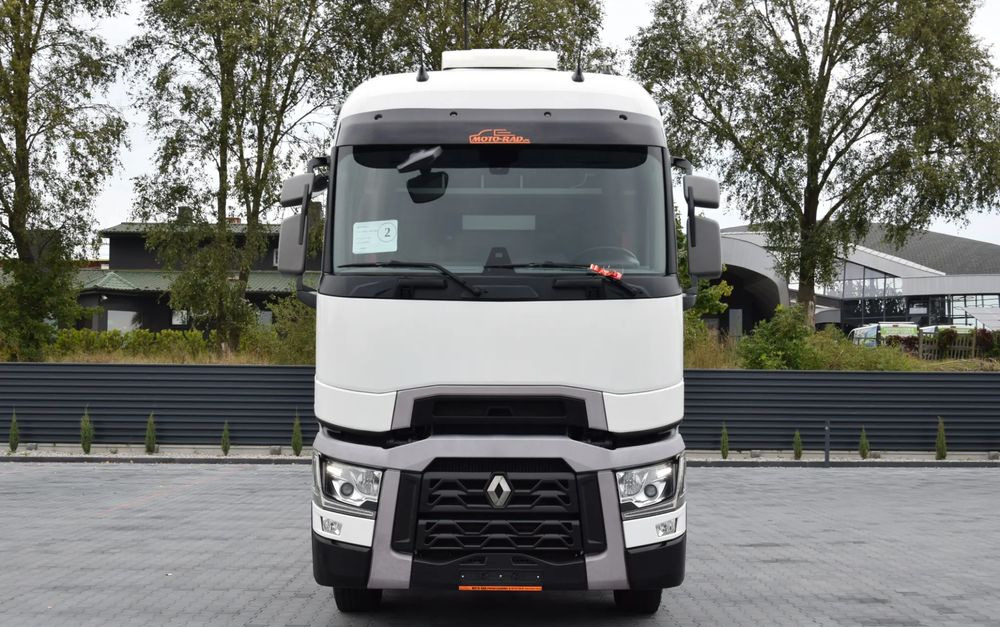 Renault T520 COMFORT / KLIMATYZACJA POSTOJOWA / ACC / LEDY / XENON / 2 ZBIORNIKI / NISKI PRZEBIEG / SERWISOWANY / SPROWADZONY - وحدة جر: صورة 2 Renault T520 COMFORT / KLIMATYZACJA POSTOJOWA / ACC / LEDY / XENON / 2 ZBIORNIKI / NISKI PRZEBIEG / SERWISOWANY / SPROWADZONY - وحدة جر: صورة 2