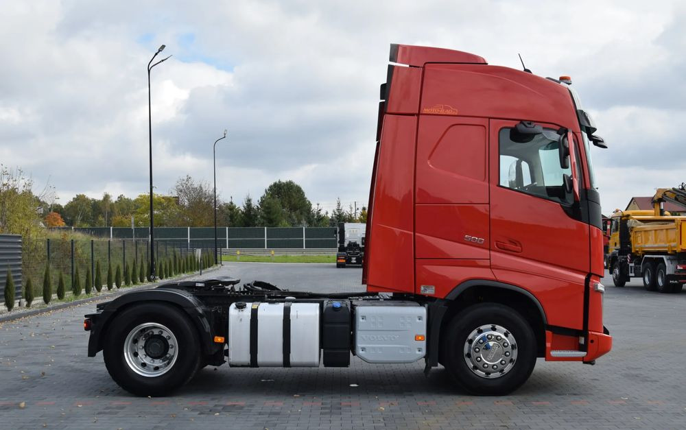 Volvo FH500 / HYDRAULIKA / EURO 6 / ACC / LEDY / ALUFELGI / SERWISOWANY / SPROWADZONY - وحدة جر: صورة 4 Volvo FH500 / HYDRAULIKA / EURO 6 / ACC / LEDY / ALUFELGI / SERWISOWANY / SPROWADZONY - وحدة جر: صورة 4