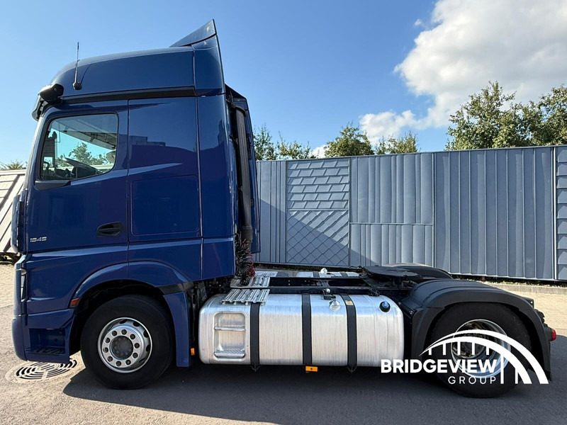 Mercedes-Benz Actros 1845 - وحدة جر: صورة 4 Mercedes-Benz Actros 1845 - وحدة جر: صورة 4
