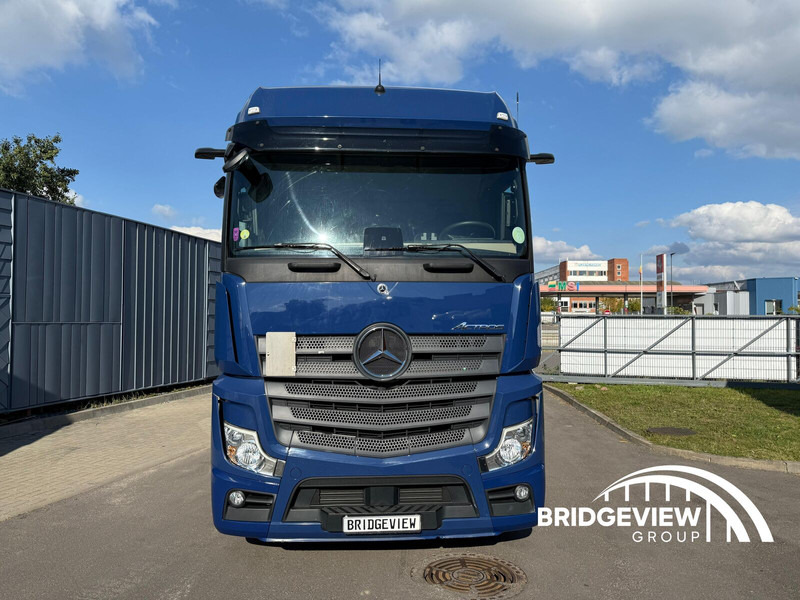 Mercedes-Benz Actros 1845 - وحدة جر: صورة 3 Mercedes-Benz Actros 1845 - وحدة جر: صورة 3