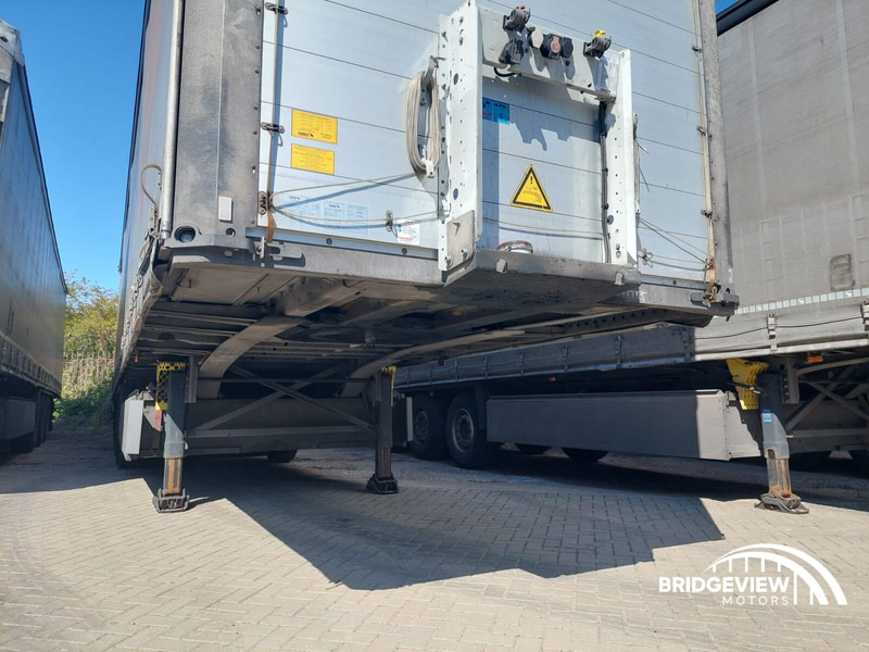 Schmitz Cargobull SCB*S3T - نصف مقطورة ستارة: صورة 4 Schmitz Cargobull SCB*S3T - نصف مقطورة ستارة: صورة 4