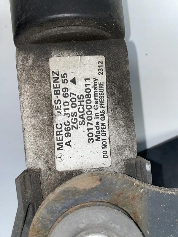 AMORTYZATOR WSPORNIK KABINY ACTROS A9603106955 - تعليق الكابينة - شاحنة: صورة 3 AMORTYZATOR WSPORNIK KABINY ACTROS A9603106955 - تعليق الكابينة - شاحنة: صورة 3