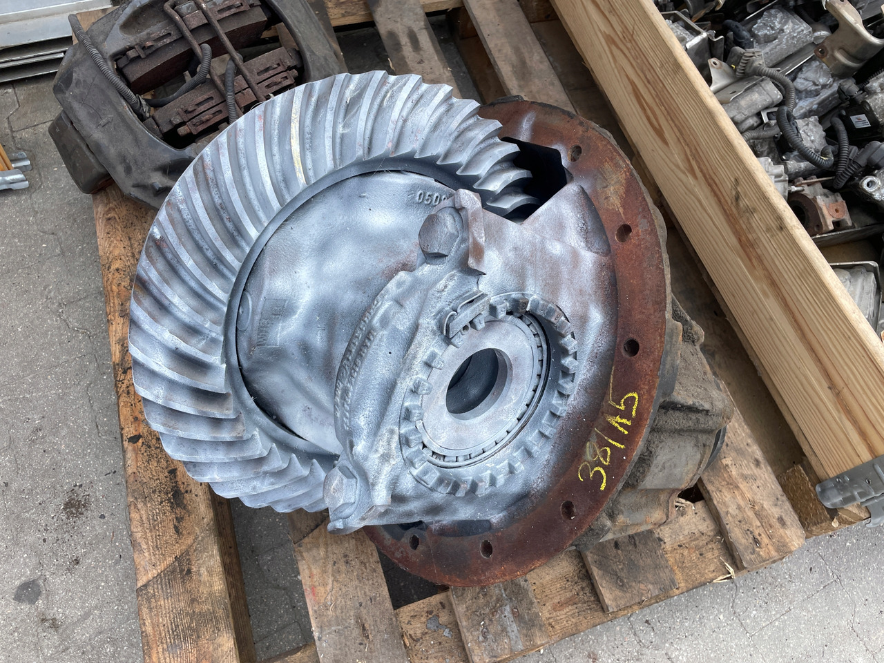 MAN TGX TGS TGA WKŁAD DYFERENCJAŁ MOSTU DYFER 38:15, 81350106301 - المحور الخلفي - شاحنة: صورة 4 MAN TGX TGS TGA WKŁAD DYFERENCJAŁ MOSTU DYFER 38:15, 81350106301 - المحور الخلفي - شاحنة: صورة 4