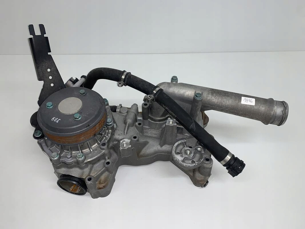 OBUDOWA POMPY WODY MAN TGX TGS EURO 6 D2676 - مضخة المبرد - شاحنة: صورة 1 OBUDOWA POMPY WODY MAN TGX TGS EURO 6 D2676 - مضخة المبرد - شاحنة: صورة 1