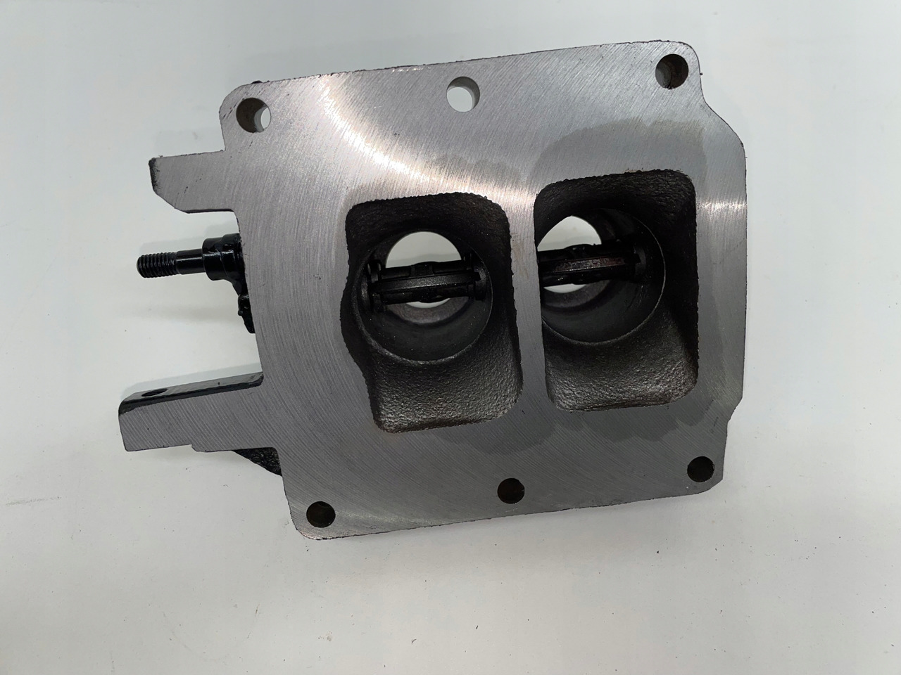 PRZEPUSTNICA RECYRKULATOR MAN TGS TGX EURO 6 - نظام سحب الهواء - شاحنة: صورة 2 PRZEPUSTNICA RECYRKULATOR MAN TGS TGX EURO 6 - نظام سحب الهواء - شاحنة: صورة 2