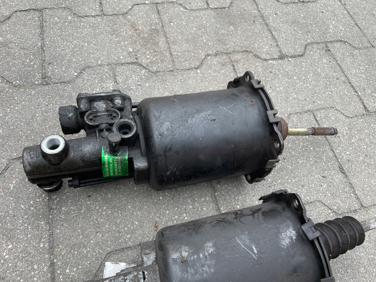 WYBIERAK SKRZYNI BIEGÓW WYSPRZĘGLIK ZAWÓR MAN TGA TGS TGX 9700514127 - اسطوانه القابض - شاحنة: صورة 3 WYBIERAK SKRZYNI BIEGÓW WYSPRZĘGLIK ZAWÓR MAN TGA TGS TGX 9700514127 - اسطوانه القابض - شاحنة: صورة 3