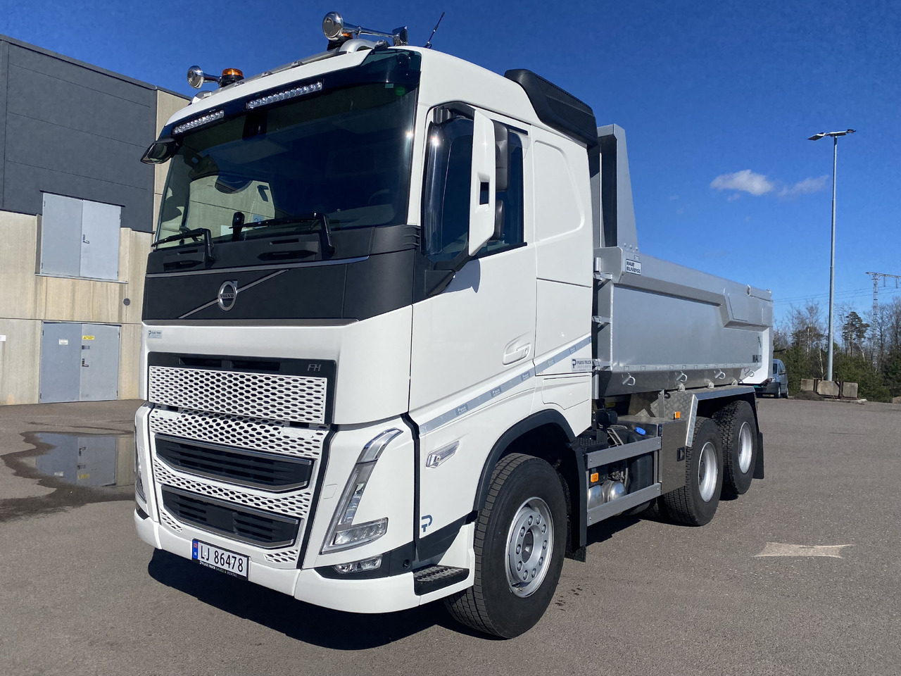 Volvo FH 540 - شاحنة قلاب: صورة 1 Volvo FH 540 - شاحنة قلاب: صورة 1