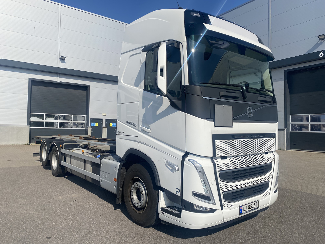 Volvo FH 540 - شاحنات الحاويات / جسم علوي قابل للتغيير شاحنة: صورة 2 Volvo FH 540 - شاحنات الحاويات / جسم علوي قابل للتغيير شاحنة: صورة 2