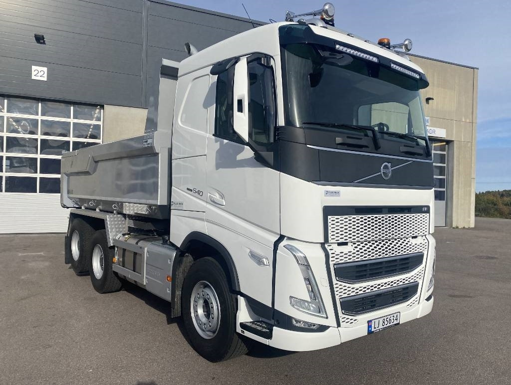 Volvo FH540 6x4  - شاحنة قلاب: صورة 2 Volvo FH540 6x4  - شاحنة قلاب: صورة 2