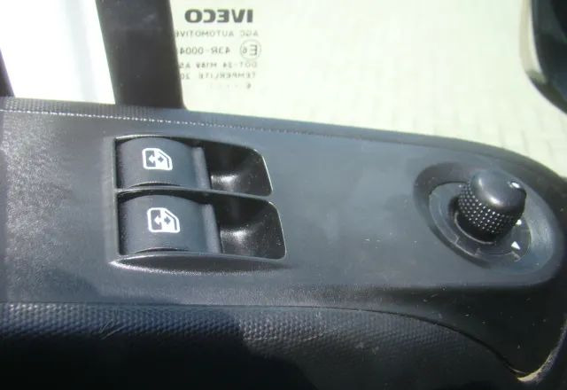 فان Iveco DAILY 35 S 16 REJESTRACJA NA 6-OSÓB SUPER NA KAMPERA: صورة 19