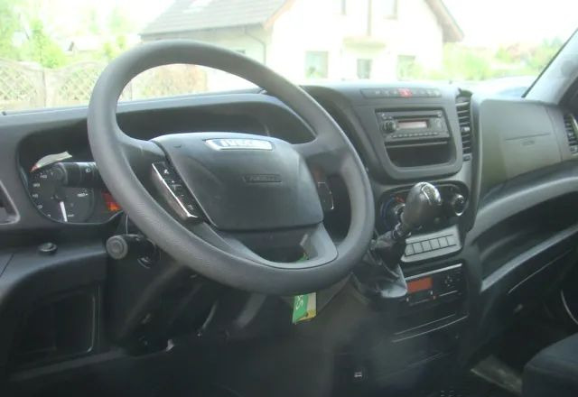 فان Iveco DAILY 35 S 16 REJESTRACJA NA 6-OSÓB SUPER NA KAMPERA: صورة 18