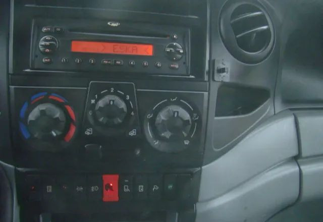 شاحنة مغلقة الصندوق Iveco DAILY 65 C 18 3.0TDI 5.10M: صورة 12