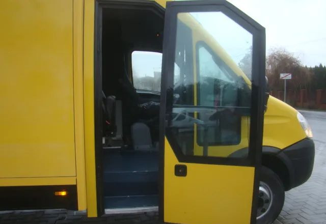 شاحنة مغلقة الصندوق Iveco DAILY 65 C 18 3.0TDI 5.10M: صورة 20
