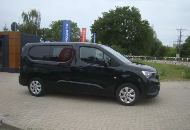 Opel COMBO 1.5D MAXI FUL OPCJA WYPOSAŻENIA - فان المدمجة: صورة 5 Opel COMBO 1.5D MAXI FUL OPCJA WYPOSAŻENIA - فان المدمجة: صورة 5