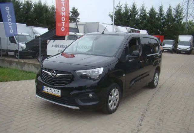 Opel COMBO 1.5D MAXI FUL OPCJA WYPOSAŻENIA - فان المدمجة: صورة 1 Opel COMBO 1.5D MAXI FUL OPCJA WYPOSAŻENIA - فان المدمجة: صورة 1