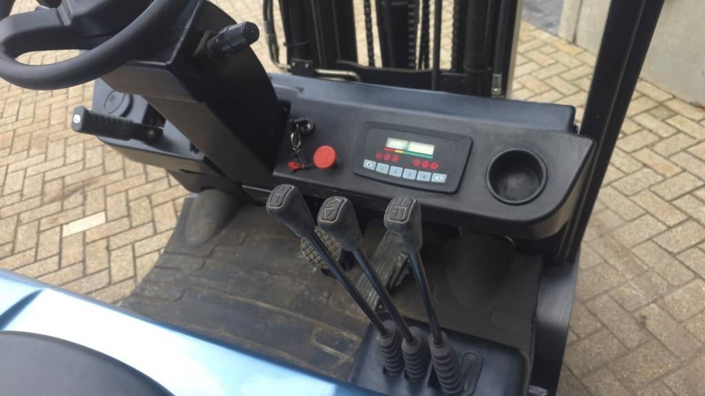 Royal E15  Royal E15: صورة 11