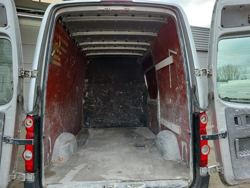 Volkswagen Crafter L2H2 - فان المدمجة: صورة 4 Volkswagen Crafter L2H2 - فان المدمجة: صورة 4