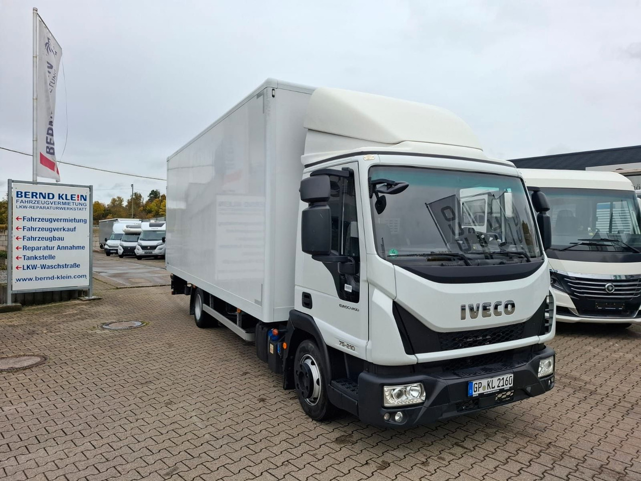 Iveco ML75-210P,LBW,Klima,Automatik,Spoiler, - شاحنة مقفلة: صورة 1 Iveco ML75-210P,LBW,Klima,Automatik,Spoiler, - شاحنة مقفلة: صورة 1