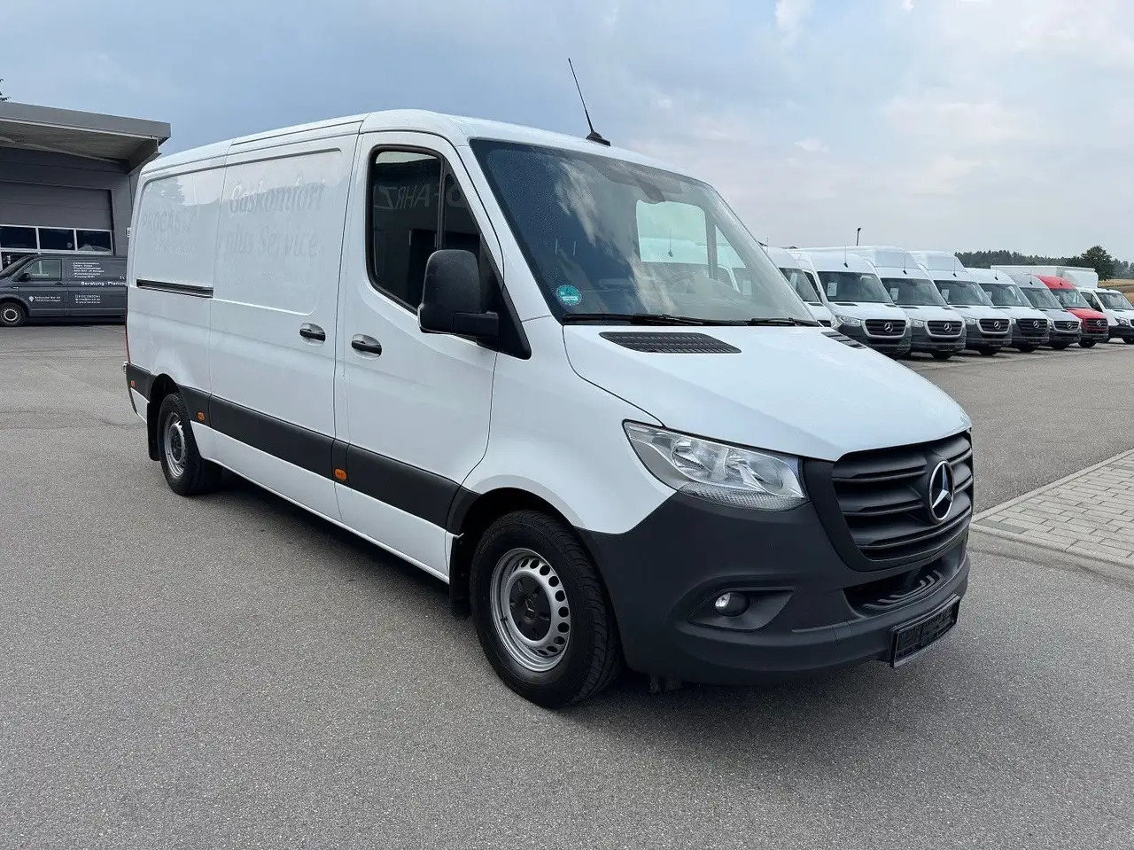 Mercedes-Benz Sprinter 316 CDI Flach Lang Klima MBUX - فان: صورة 2 Mercedes-Benz Sprinter 316 CDI Flach Lang Klima MBUX - فان: صورة 2