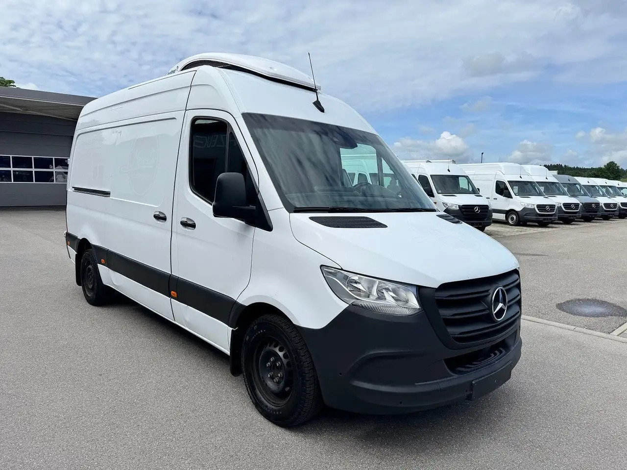 Mercedes-Benz Sprinter 316 CDI Lang Hoch Frischdienst Kerstner - شاحنة مُبرّدة للتوصيل: صورة 2 Mercedes-Benz Sprinter 316 CDI Lang Hoch Frischdienst Kerstner - شاحنة مُبرّدة للتوصيل: صورة 2