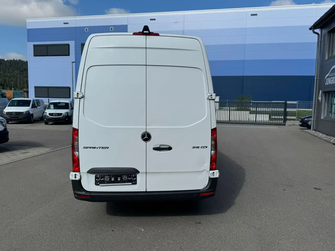 جديدة فان Mercedes-Benz Sprinter 316 CDI Maxi Lang Klima MBUX: صورة 13 جديدة فان Mercedes-Benz Sprinter 316 CDI Maxi Lang Klima MBUX: صورة 13