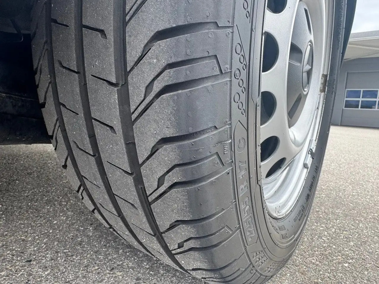 فان Mercedes-Benz Vito 114 CDI Kompakt Silber Klima Bott: صورة 16 فان Mercedes-Benz Vito 114 CDI Kompakt Silber Klima Bott: صورة 16