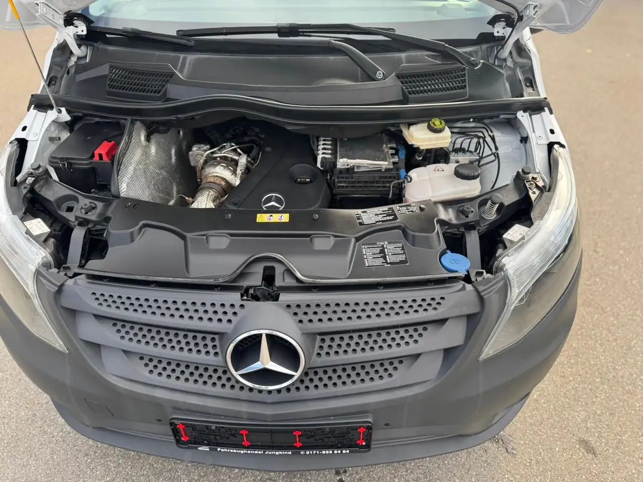 Mercedes-Benz Vito 116 CDI Mixto 4x4 Allrad Extralang - فان: صورة 4 Mercedes-Benz Vito 116 CDI Mixto 4x4 Allrad Extralang - فان: صورة 4