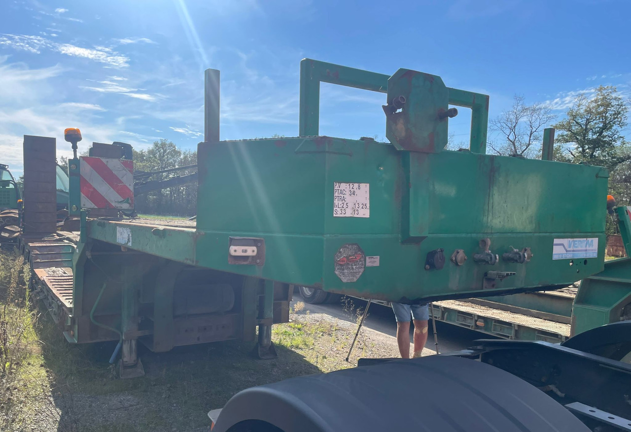 Verem - عربة منخفضة مسطحة نصف مقطورة: صورة 2 Verem - عربة منخفضة مسطحة نصف مقطورة: صورة 2