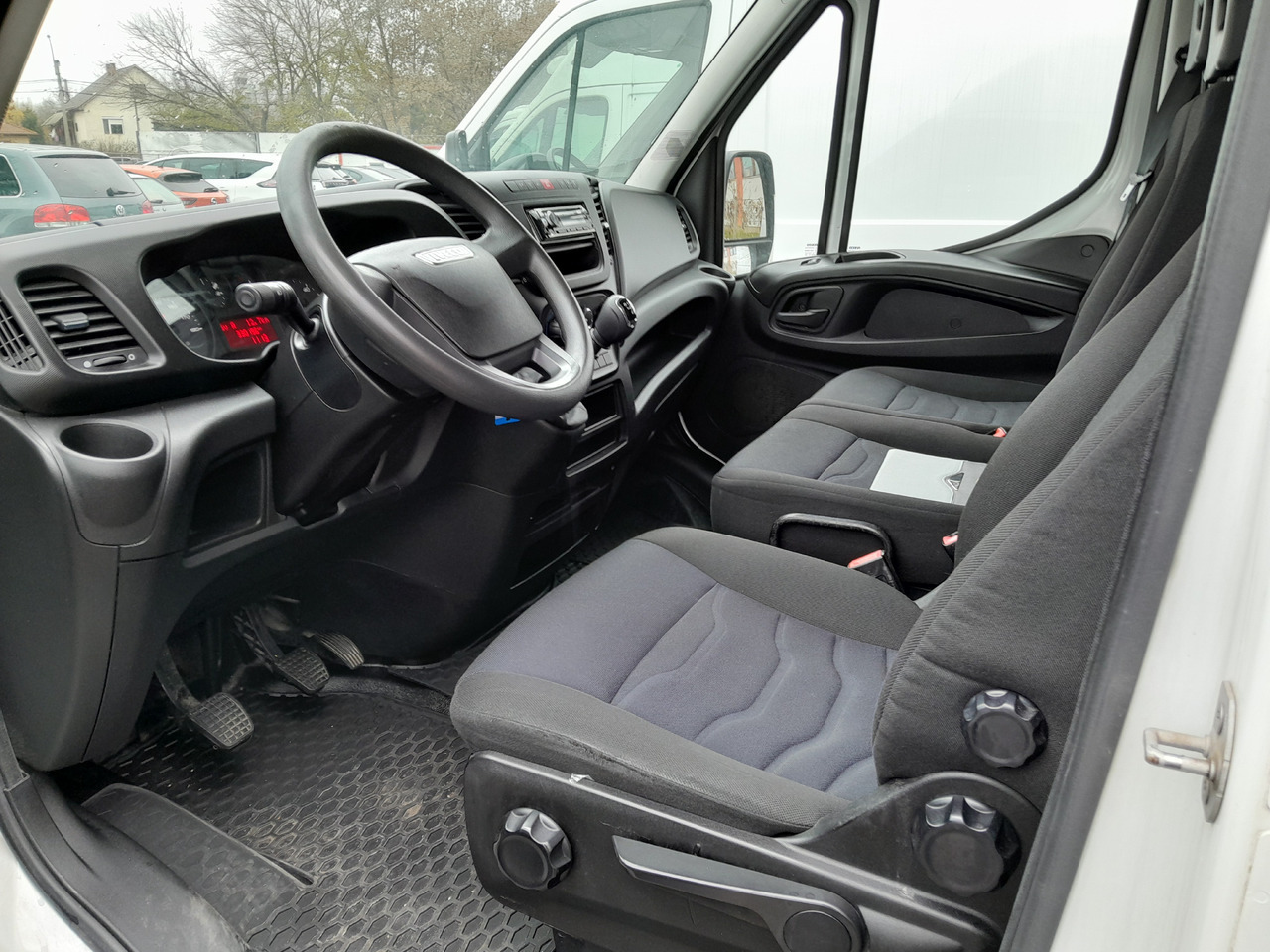 IVECO Daily 35S14 - شاحنة مغلقة الصندوق: صورة 5 IVECO Daily 35S14 - شاحنة مغلقة الصندوق: صورة 5