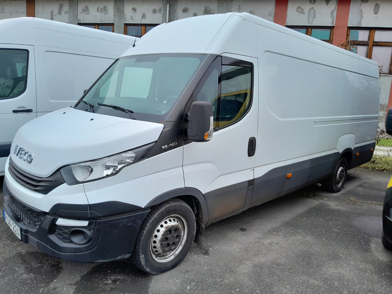 IVECO Daily 35S14 - شاحنة مغلقة الصندوق: صورة 2 IVECO Daily 35S14 - شاحنة مغلقة الصندوق: صورة 2