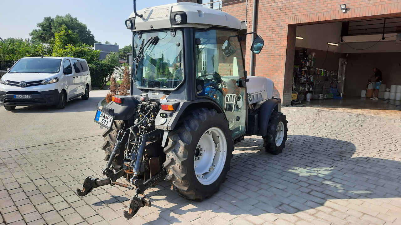 LAMBORGHINI RV90 Automatic - الآلات الزراعية: صورة 4 LAMBORGHINI RV90 Automatic - الآلات الزراعية: صورة 4