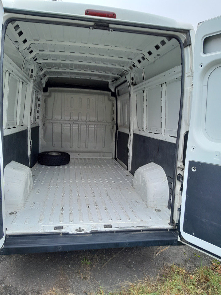 PEUGEOT BOXER 2.2 BlueHDI 350 FT L3H2 Pro - شاحنة مغلقة الصندوق: صورة 5 PEUGEOT BOXER 2.2 BlueHDI 350 FT L3H2 Pro - شاحنة مغلقة الصندوق: صورة 5