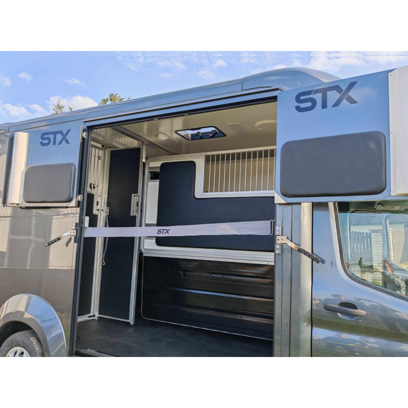 STX Ford Transit by Stephex - شاحنة نقل خيل: صورة 5 STX Ford Transit by Stephex - شاحنة نقل خيل: صورة 5